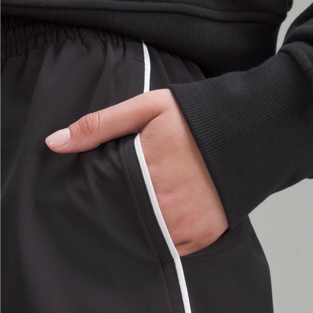 lululemon court rival shorts